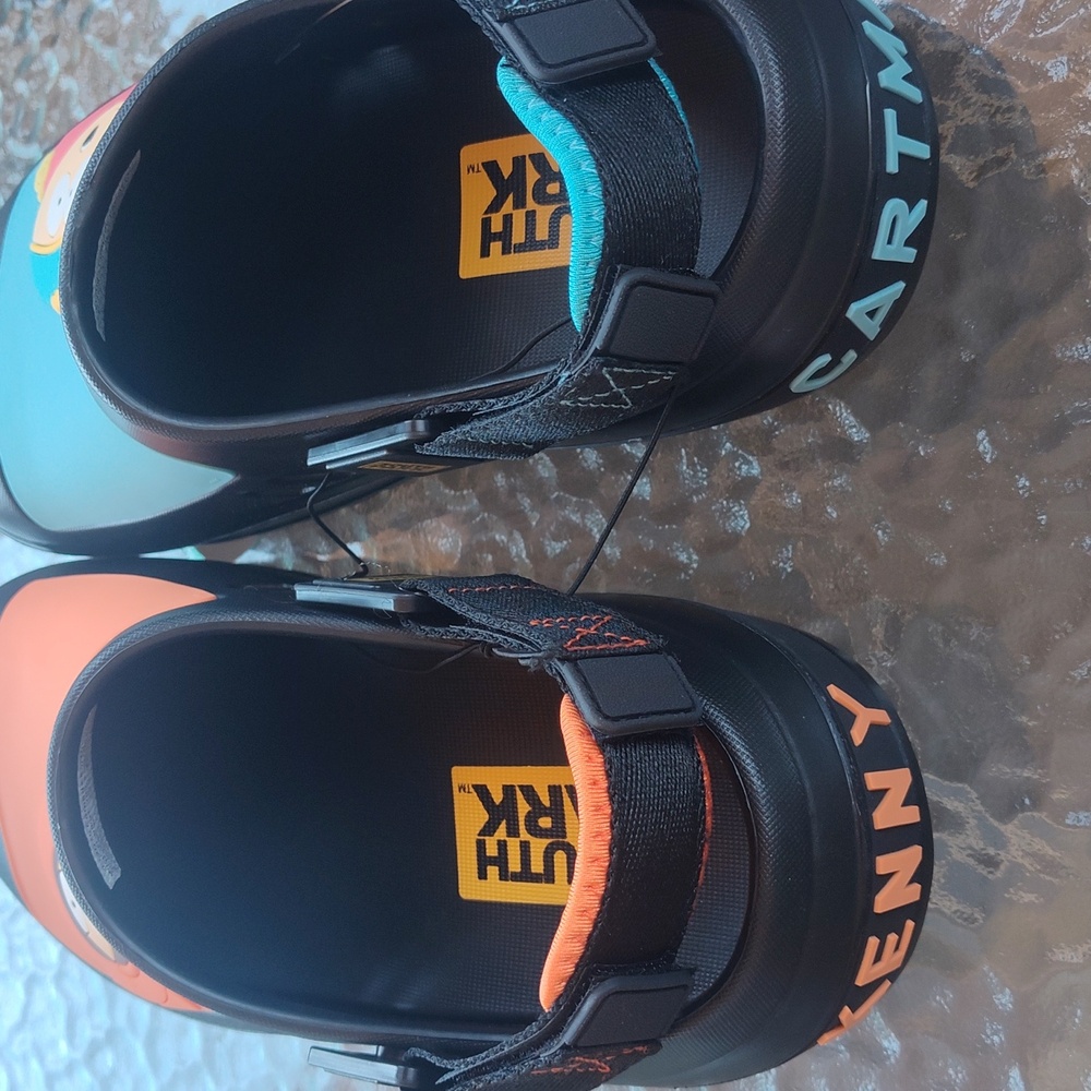 South Park Men's Clog Sandals - Picture 10 of 16